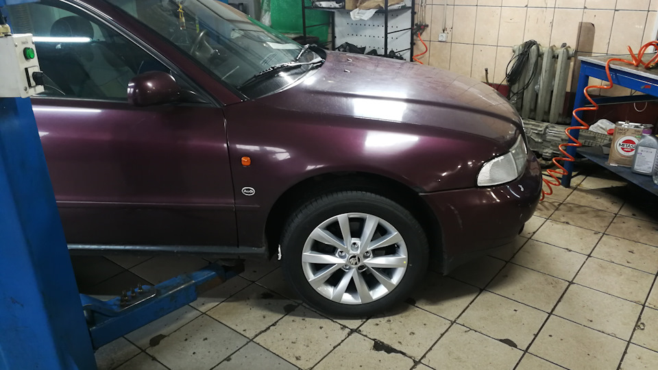 Печка не дует в ноги, только в салон и стекло — Audi A4 (B5), 1,6 л ...