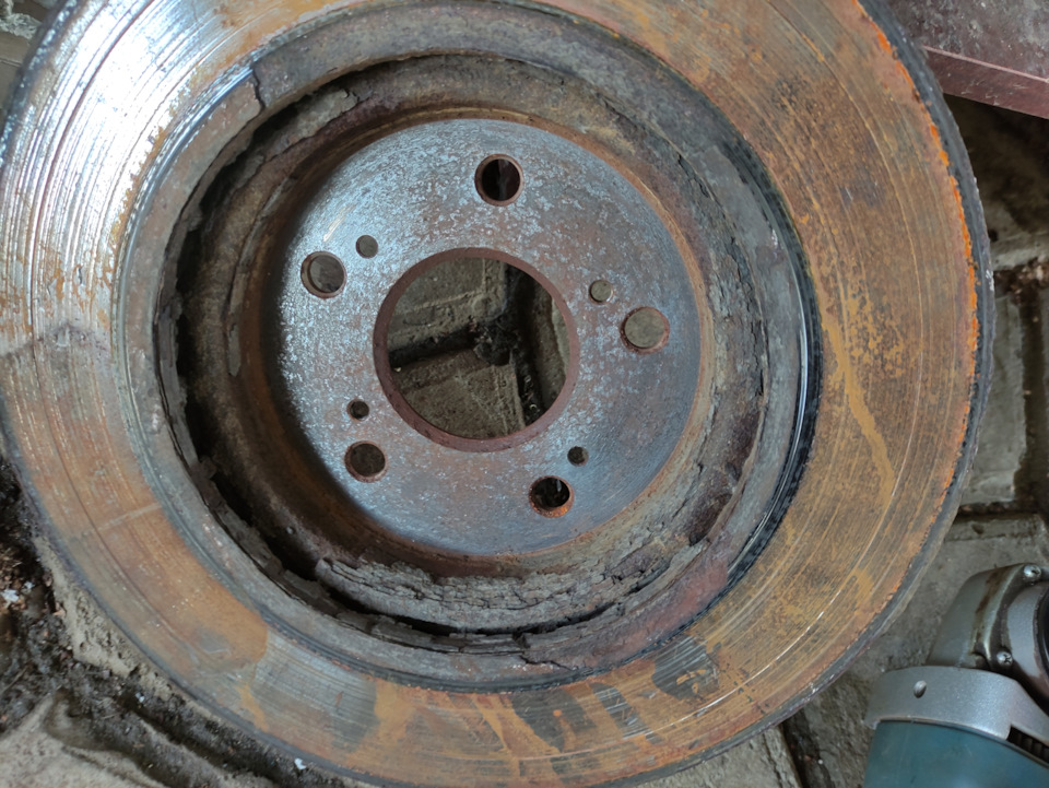 Гниющий слоями диск — Great Wall H6