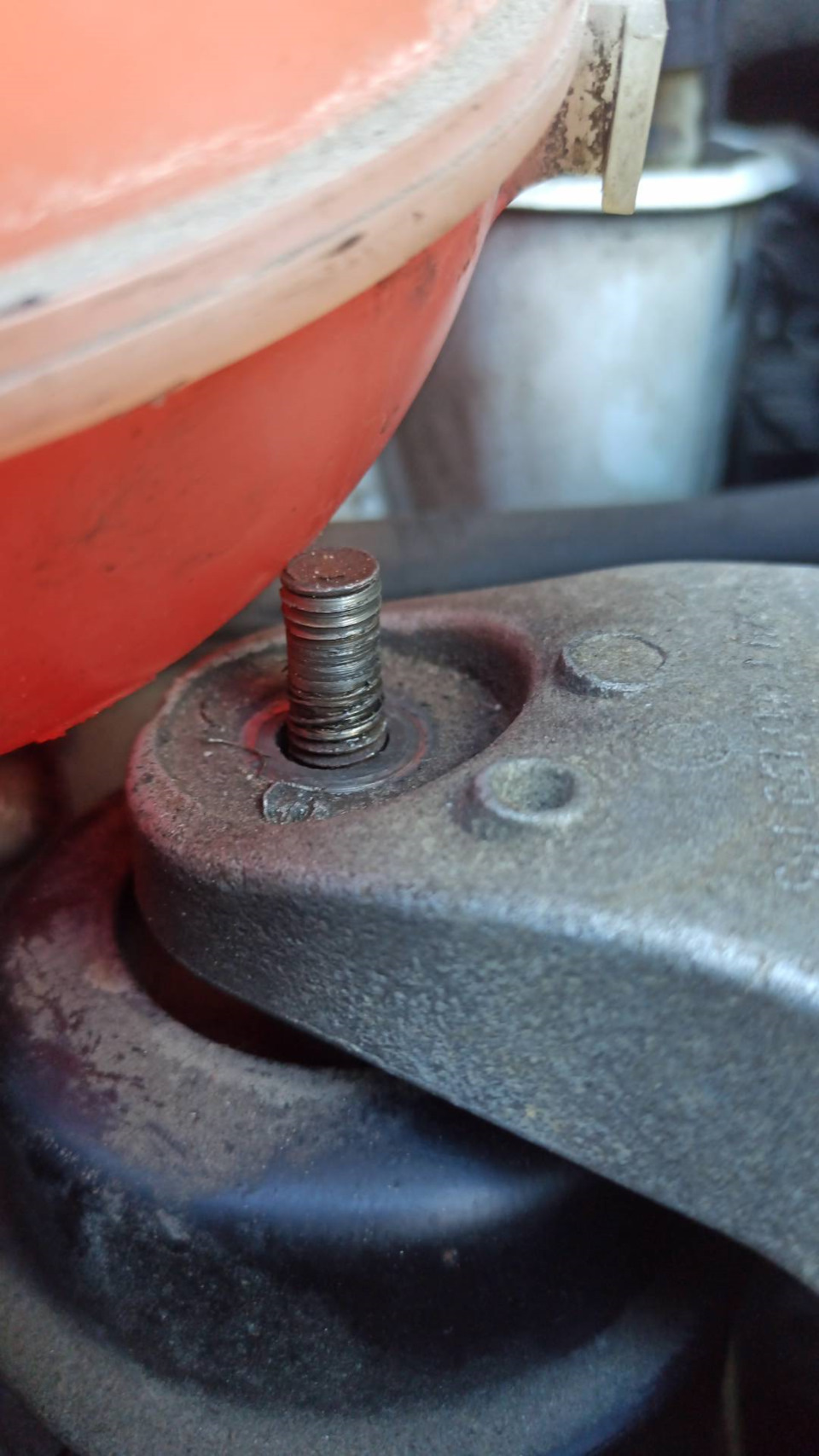 Странные удары при трогании и торможении РЕШЕНО — Skoda Rapid (1G), 1,6 ...