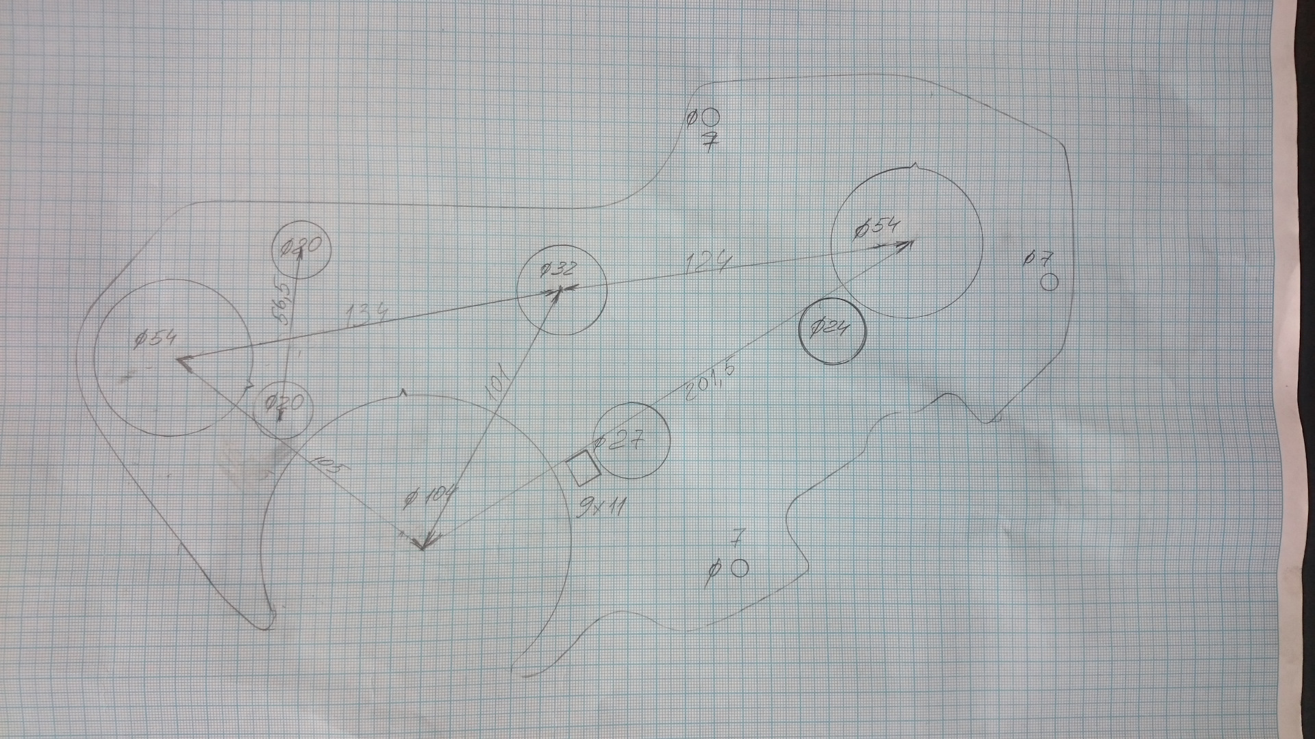 Шторка ремня балансиров 4d56. Защитная пластина грм 4d56. Метки грм мицубиси l200. Pajero sport защита ремня грм. Шторка грм мицубиси л200.