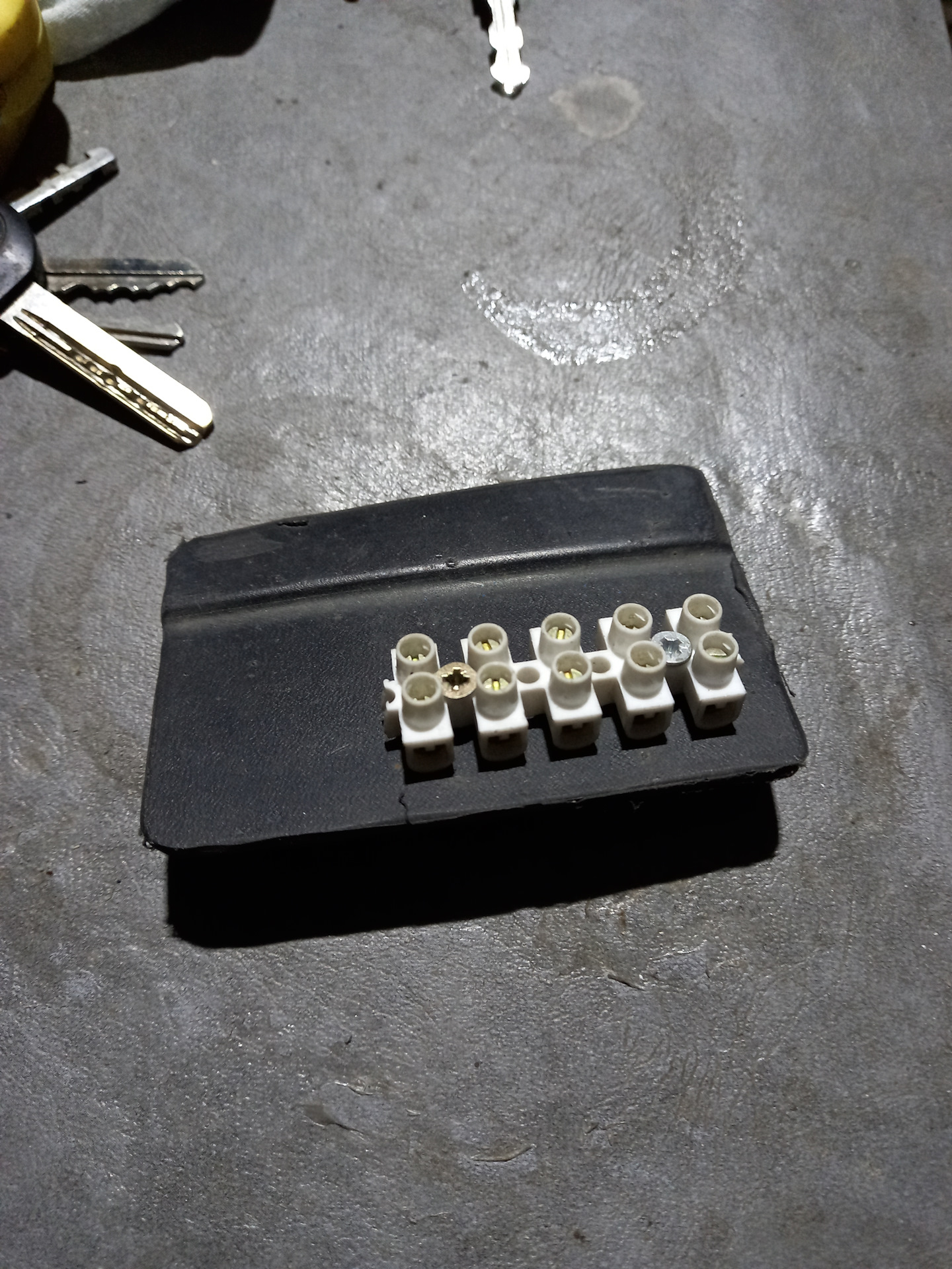 Подключение РАЦИИ, ВИДЕОРЕГИСТРАТОРА — ЗЕРКАЛА и Радара…а — УАЗ Patriot ...