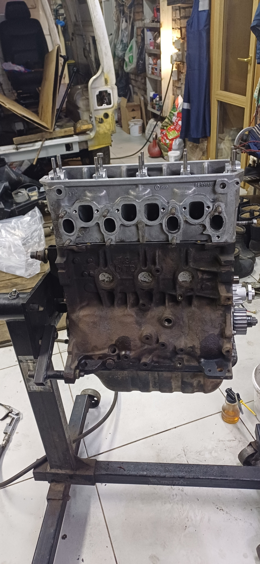 Фото в бортжурнале Volkswagen Transporter T4