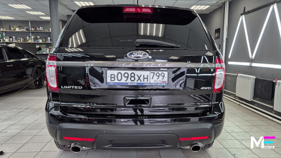 Фото в бортжурнале Ford Explorer (5G)