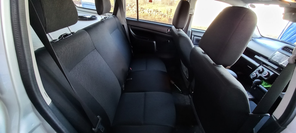 Крепления заднего сиденья Familia Probox — Mazda Familia Van (XP160), 1 ...