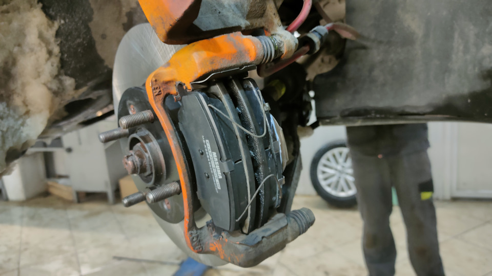 Производитель обещает 50000 км пробега. — KIA Rio X-Line