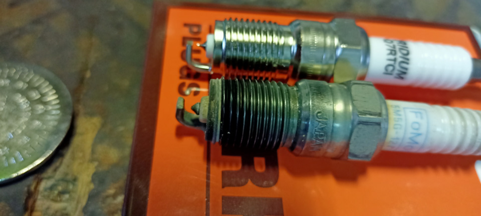 Замена свечей зажигания Номер ДВА — Ford Focus II Sedan, 1,8 л, 2008 ...