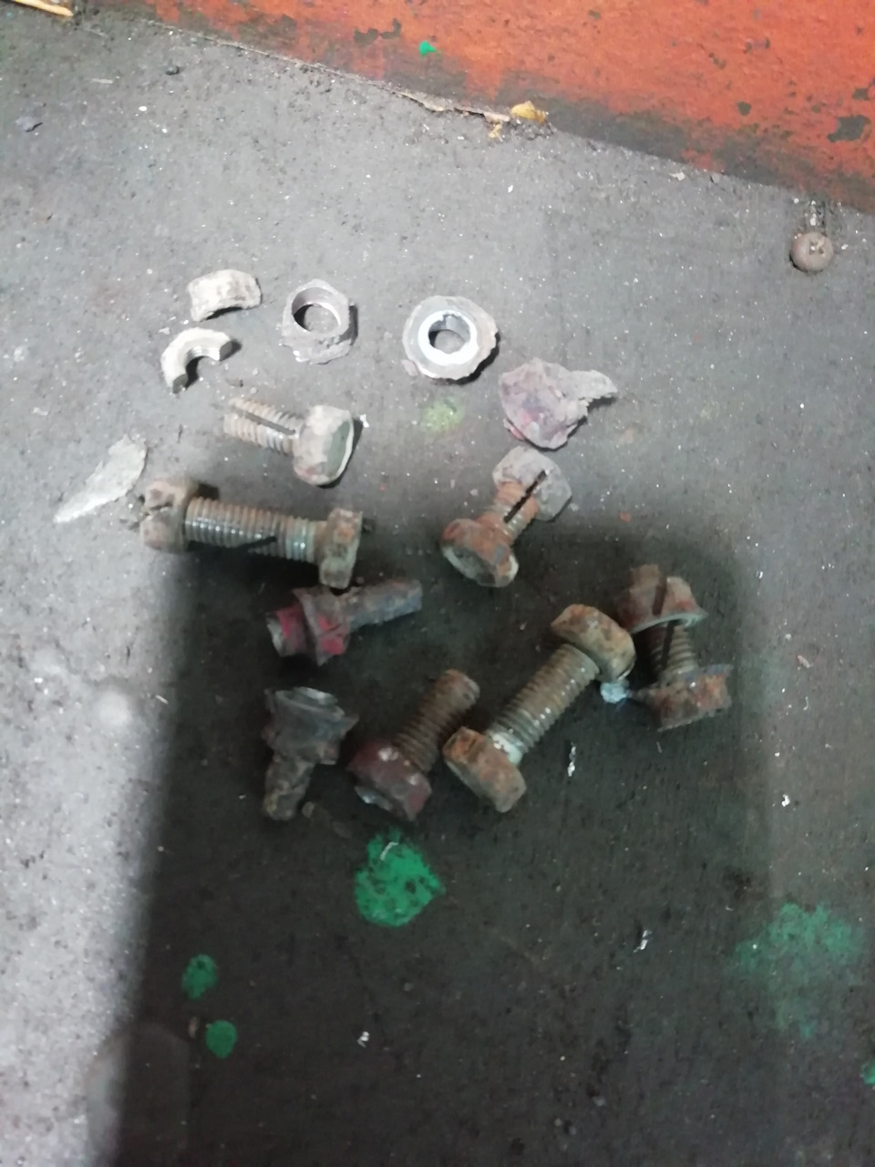 Лопнул коллектор — Subaru Forester (SG), 2 л, 2007 года | поломка | DRIVE2