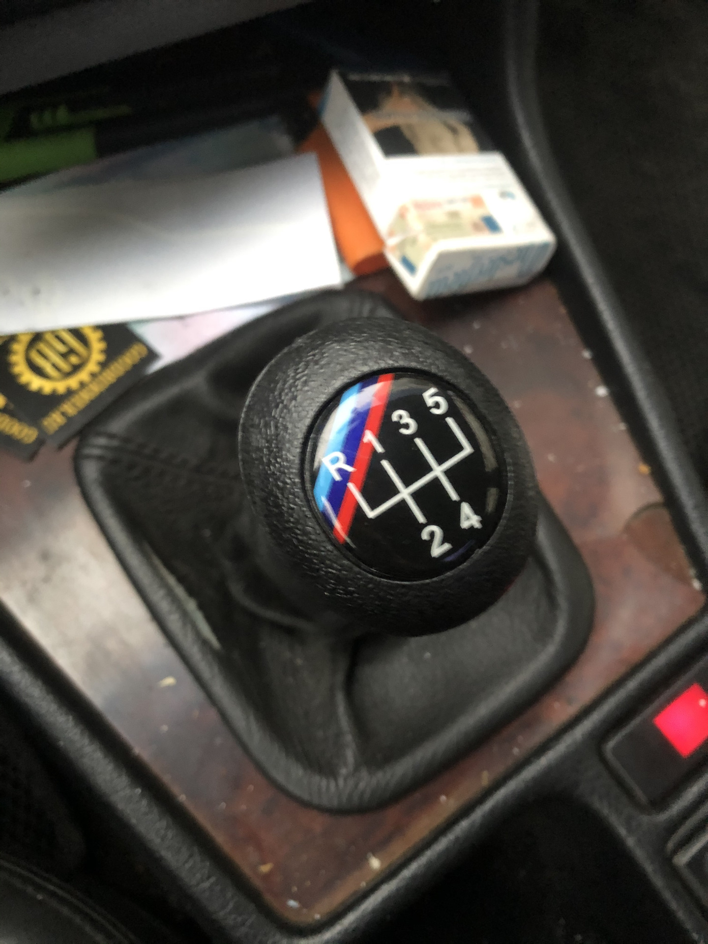 Ручка МКПП BMW e34]