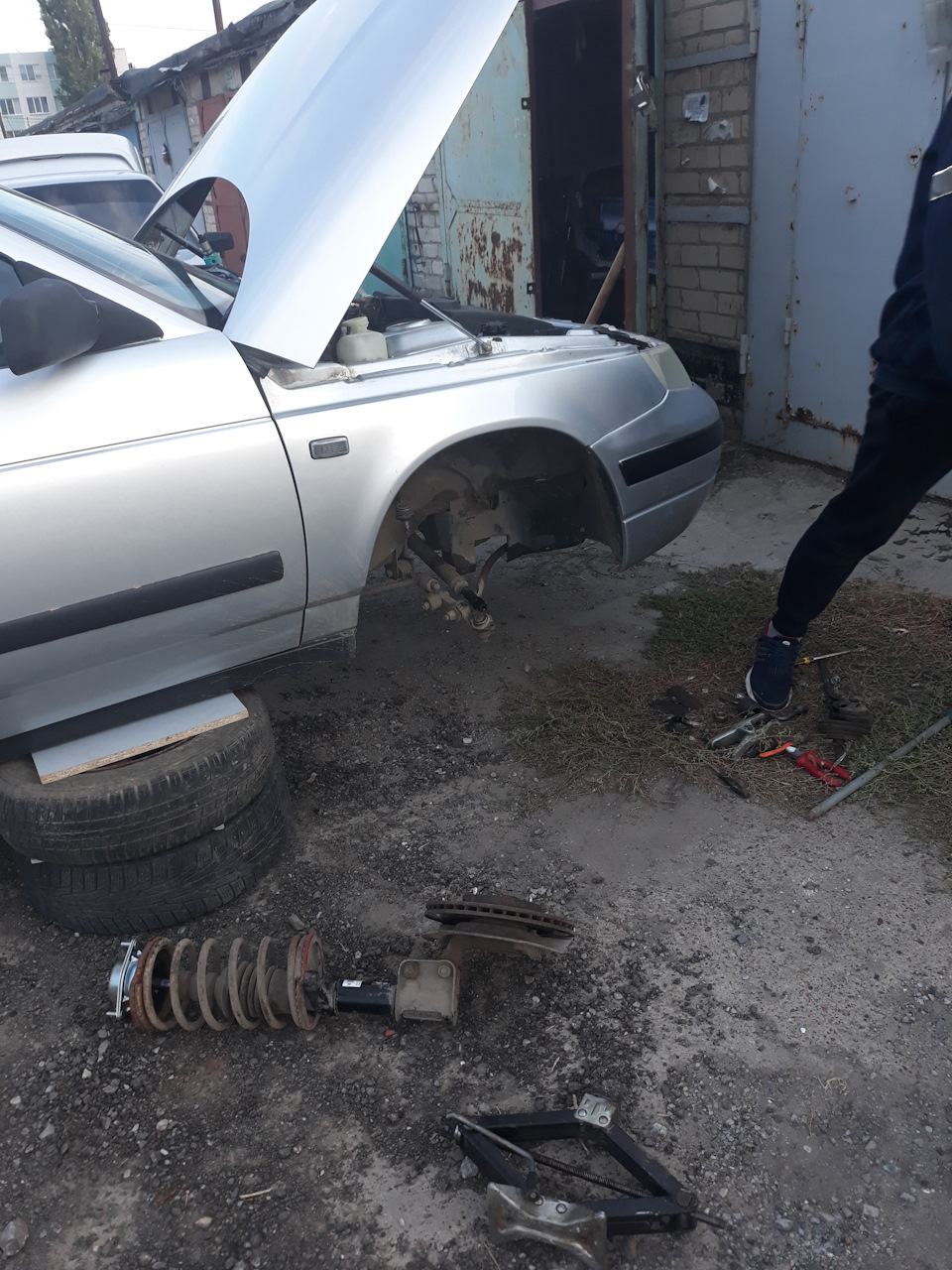 Скрежет при вывороте руля — DRIVE2