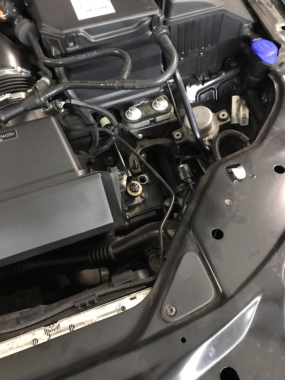 Фото в бортжурнале Volvo S80 (2G)
