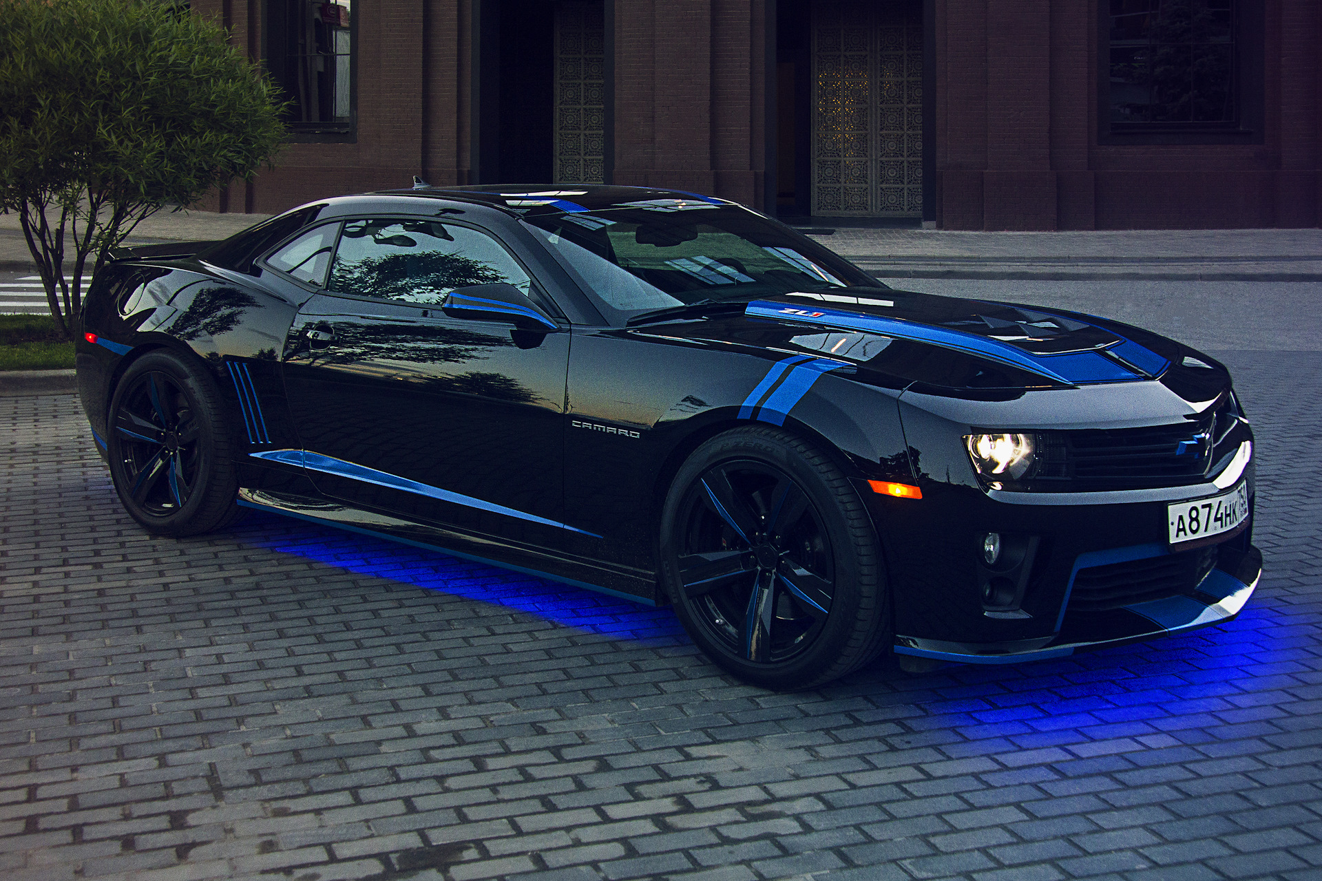 Chevrolet Camaro zl1 черный