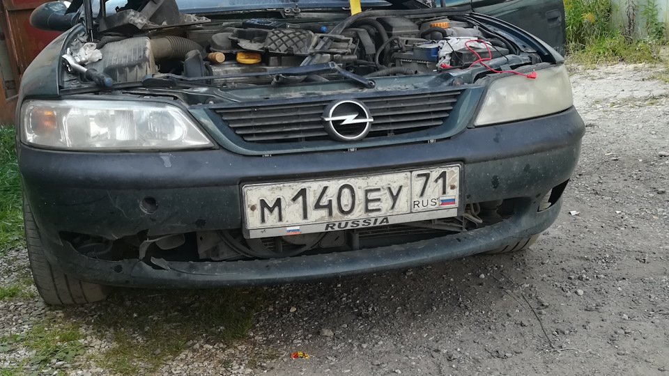 Приборная панель с тахометром — Opel Vectra B, 1,6 л., 1997 года ...