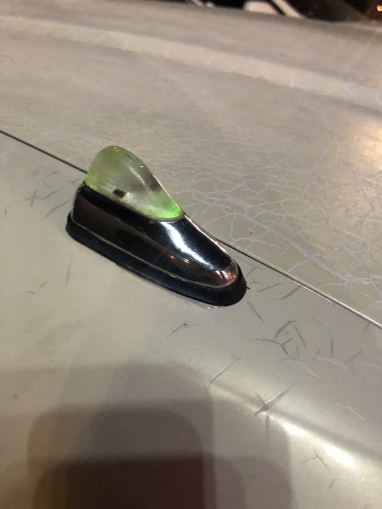 габаритные огни на крыло капельки. 171 crown габарит крыла. габаритные огни на крыло. тойота марк капельки. капельки на крыло.