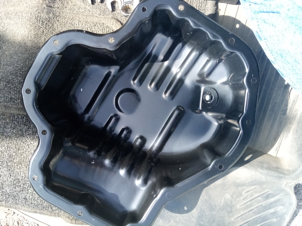 Замена маслянного поддона. — Toyota RAV4 (II), 2,4 л, 2004 года ...
