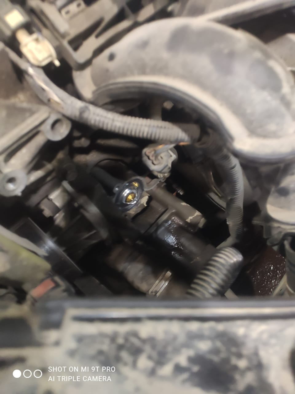 Замена внешнего наружего шруса, регулировка задних тормозов — Ford ...