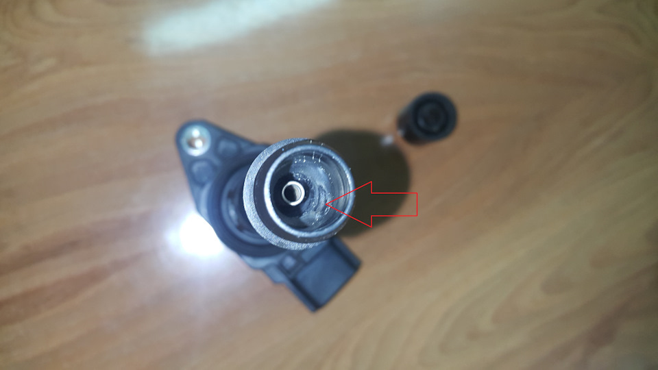 Подтраивает двс на холостых. Свечи. Катушки. Не спешим менять. — Nissan ...