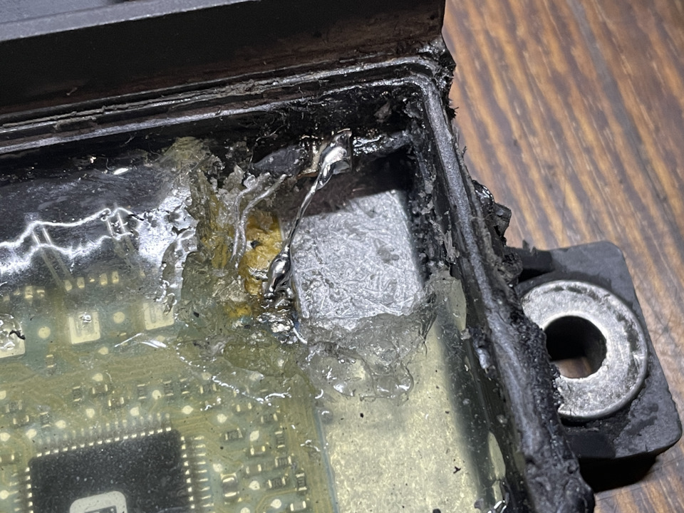 Фото в бортжурнале Mercedes-Benz E-Class (W211)