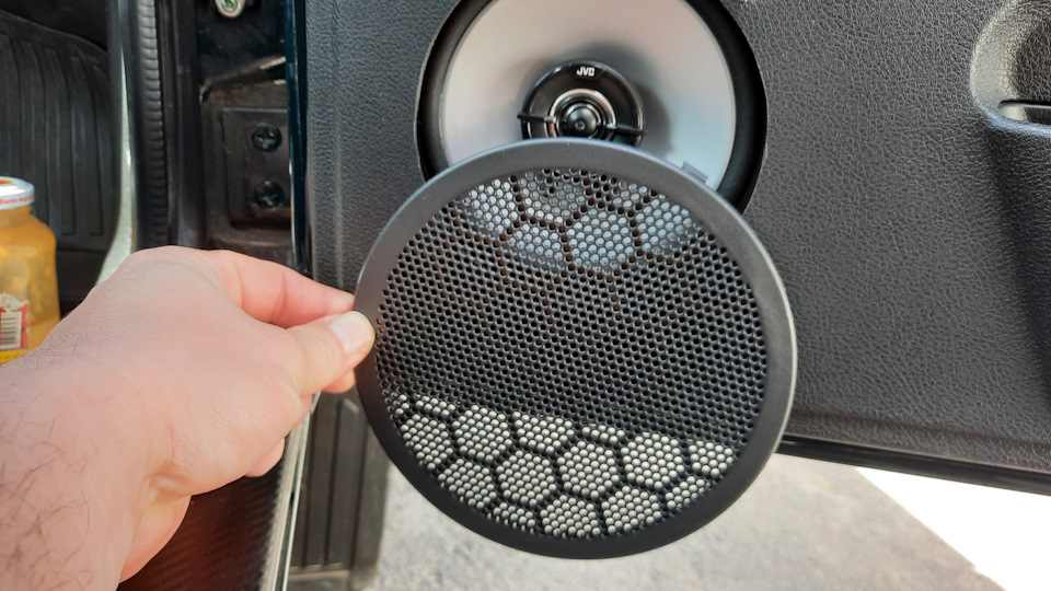 Грили от гранты — Lada 4x4 3D, 1,7 л, 2024 года | своими руками | DRIVE2