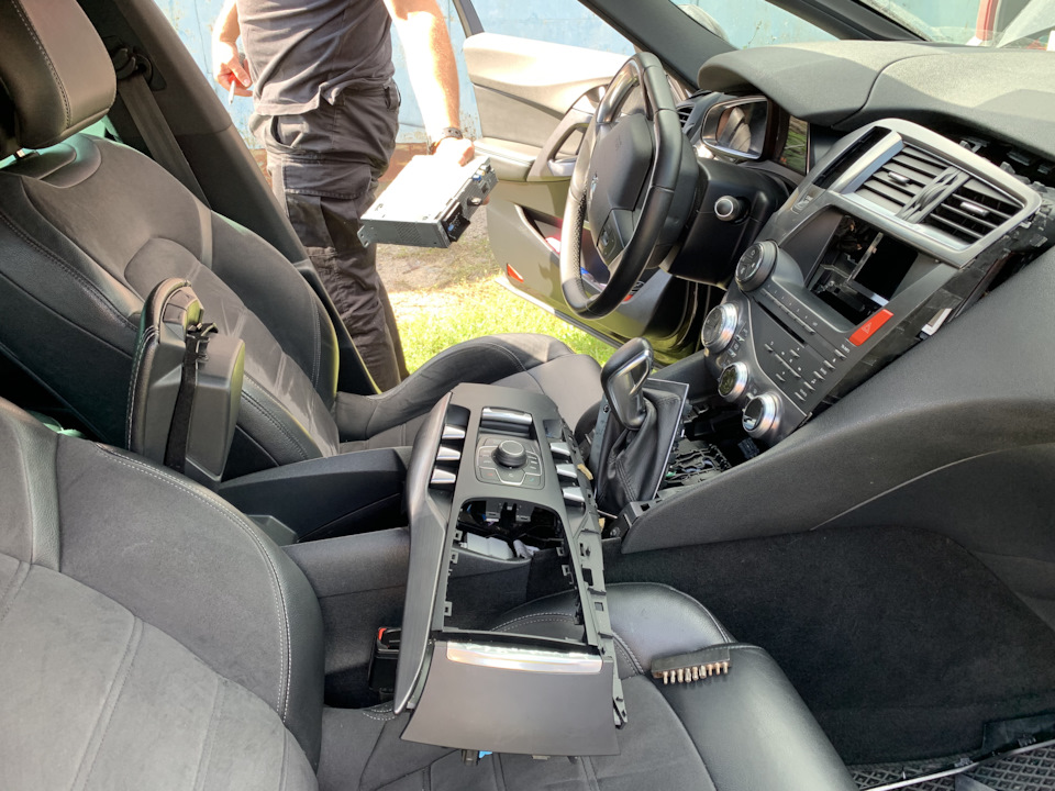 Эпопея с магнитолой RT6 — Citroen DS5, 2 л, 2013 года | другое | DRIVE2