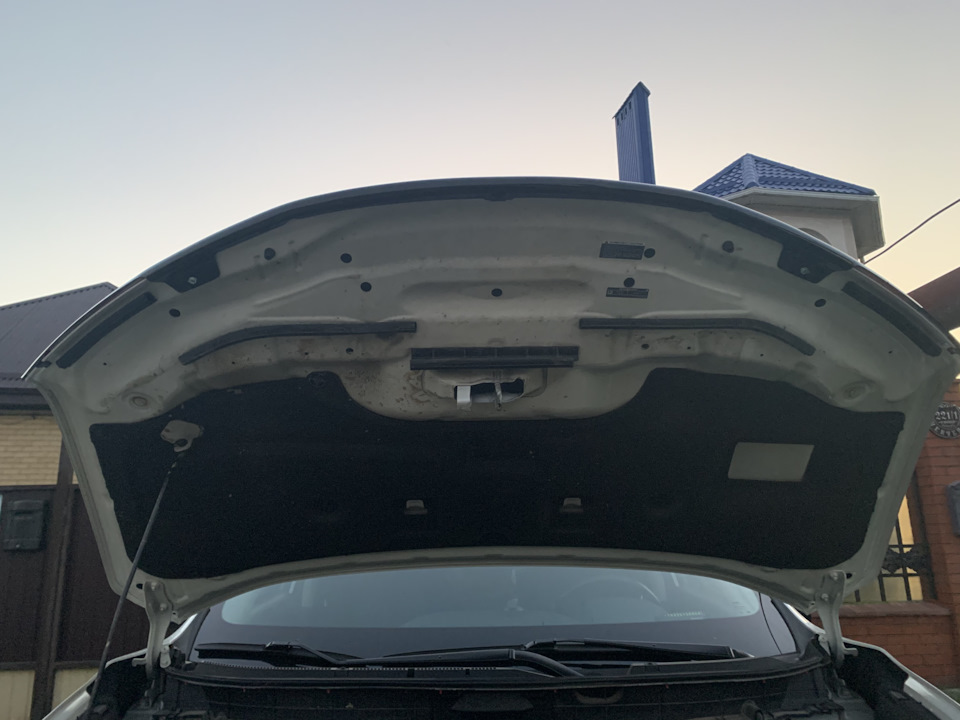 Дефлектор капота — Nissan X-Trail III (t32), 2 л, 2018 года ...