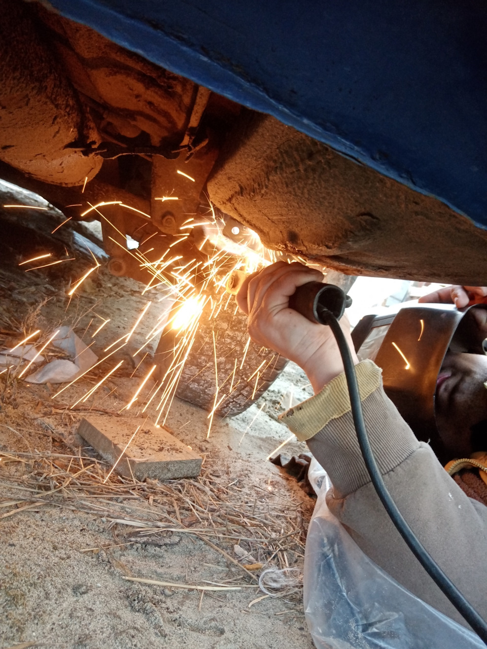 Потерял брызговик — Lada 21074, 1,6 л, 2006 года | своими руками | DRIVE2