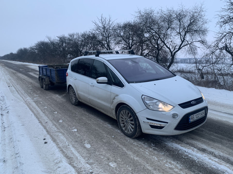 Фото в бортжурнале Ford S-Max (1G)