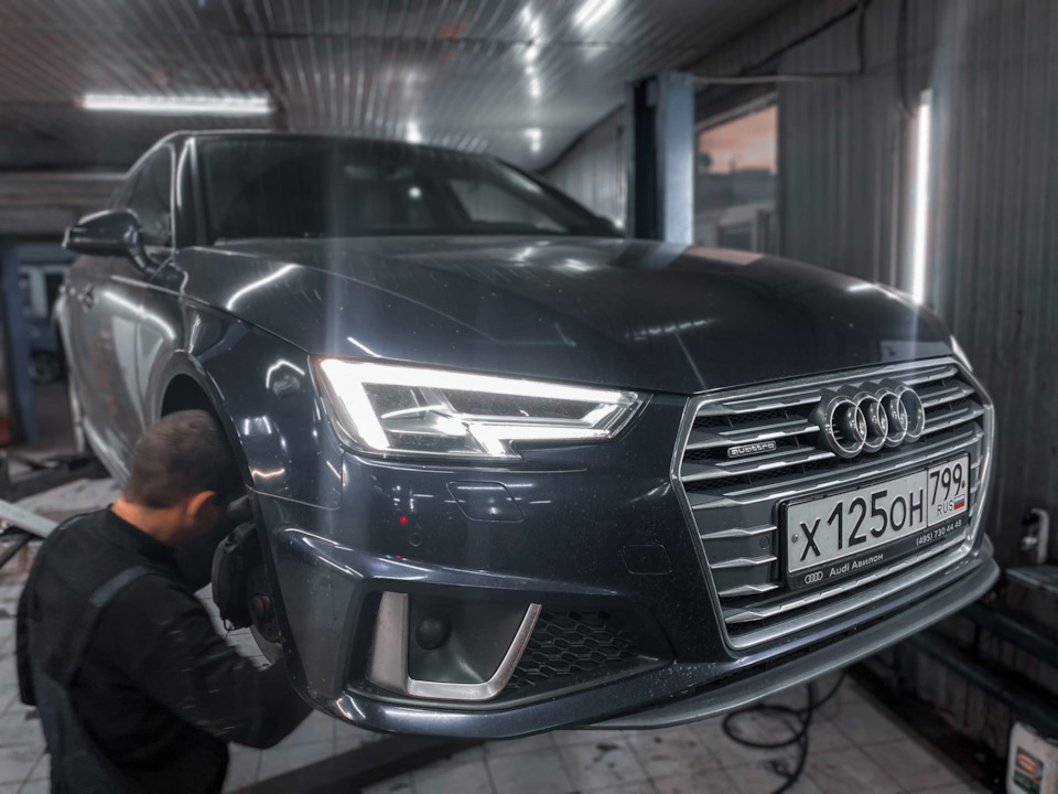 Audi A4 2.0TDI ( Замена тормозных колодок ) — Автосервис MOT Remworks ...