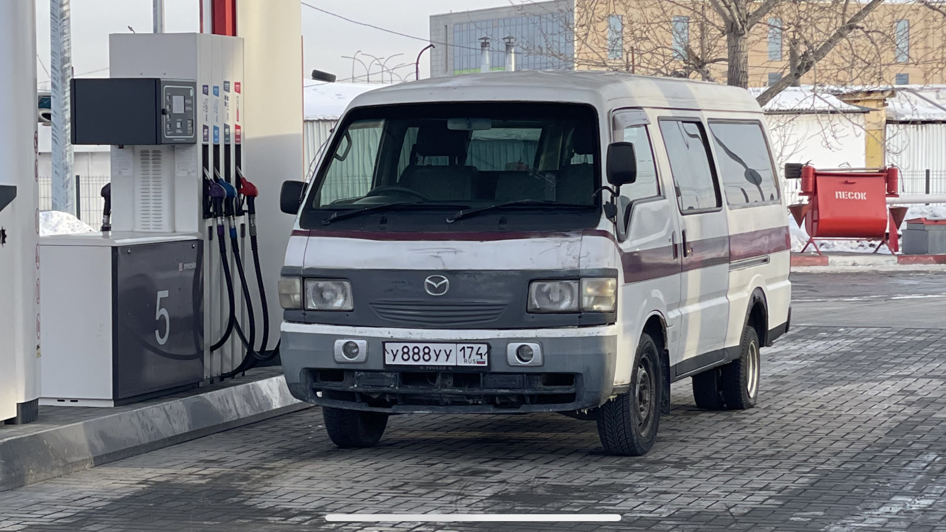 Mazda Bongo Brawny 2.0 бензиновый 2001 | Белый трудяга на DRIVE2