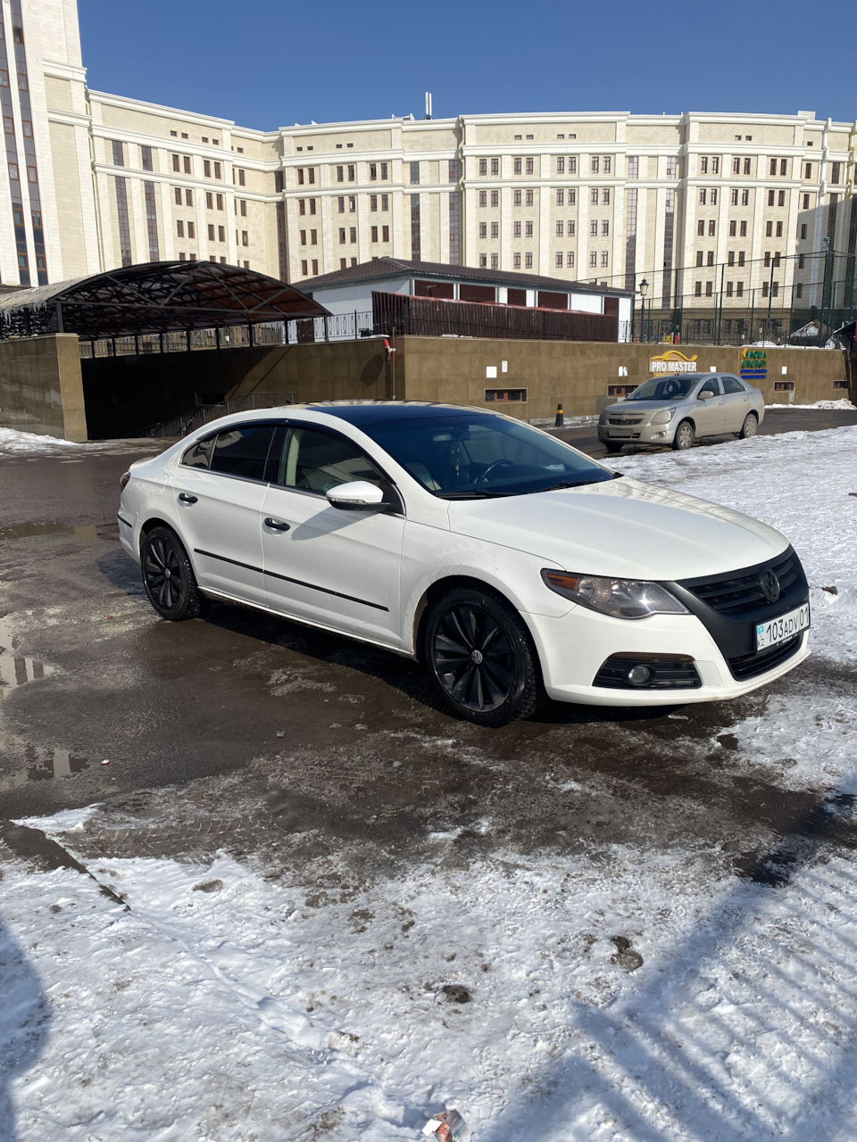 Треск под капотом — Volkswagen Passat CC, 2 л, 2010 года | электроника ...