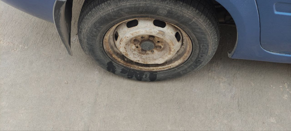 Замена тормозных цилиндров, барабана задних колес, гранаты и прокачка ...