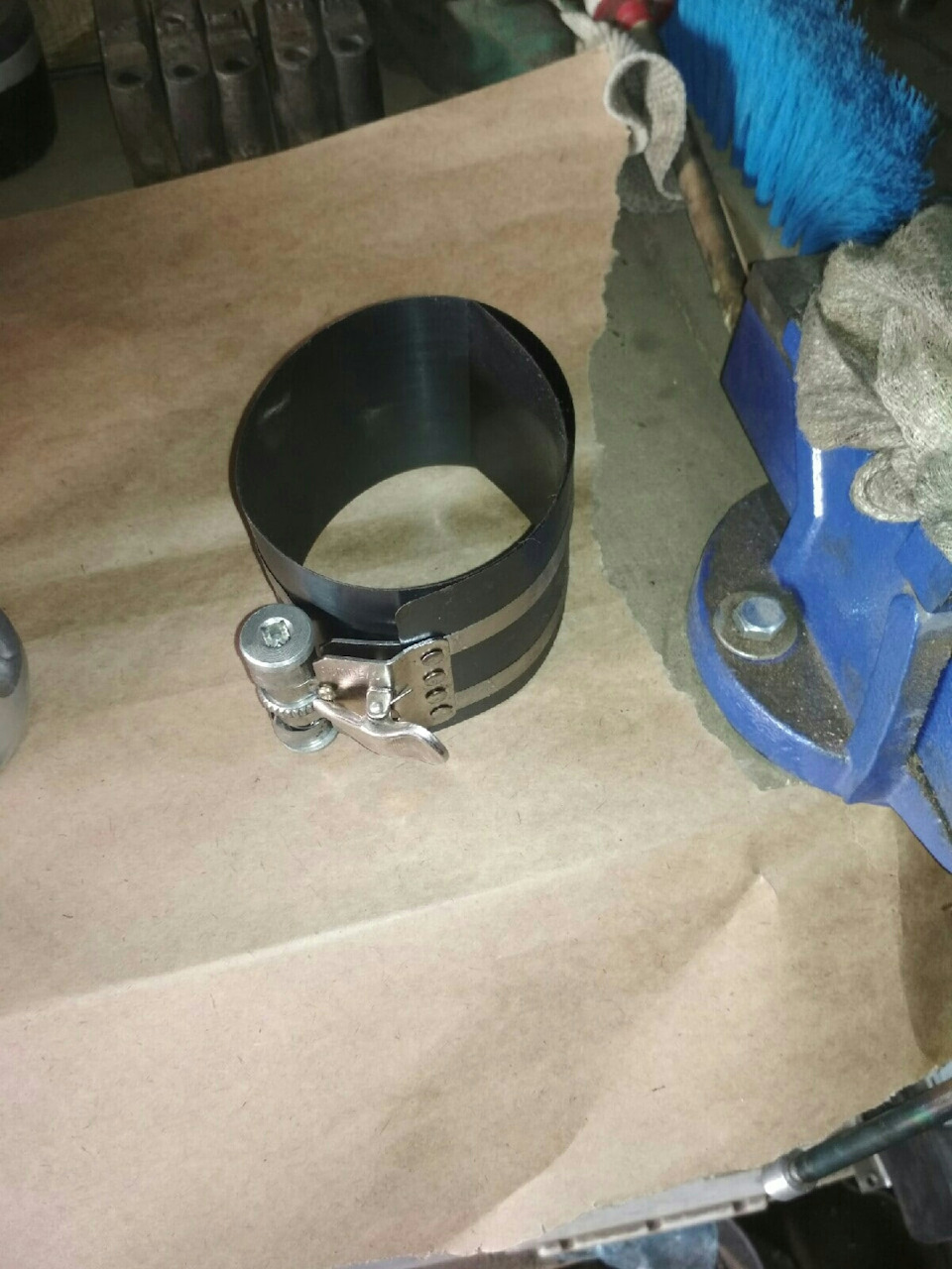 Мерседес 124 универсал салон. Сборка 124. Сборка 124. Mercedes w124 e500. Бардачок мерседес w124.