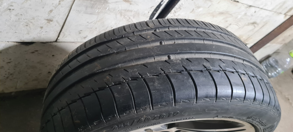 Шины летние Michelin 255/40 R19, кованые диски 8,5Jx19 ET12 5x120 на ...