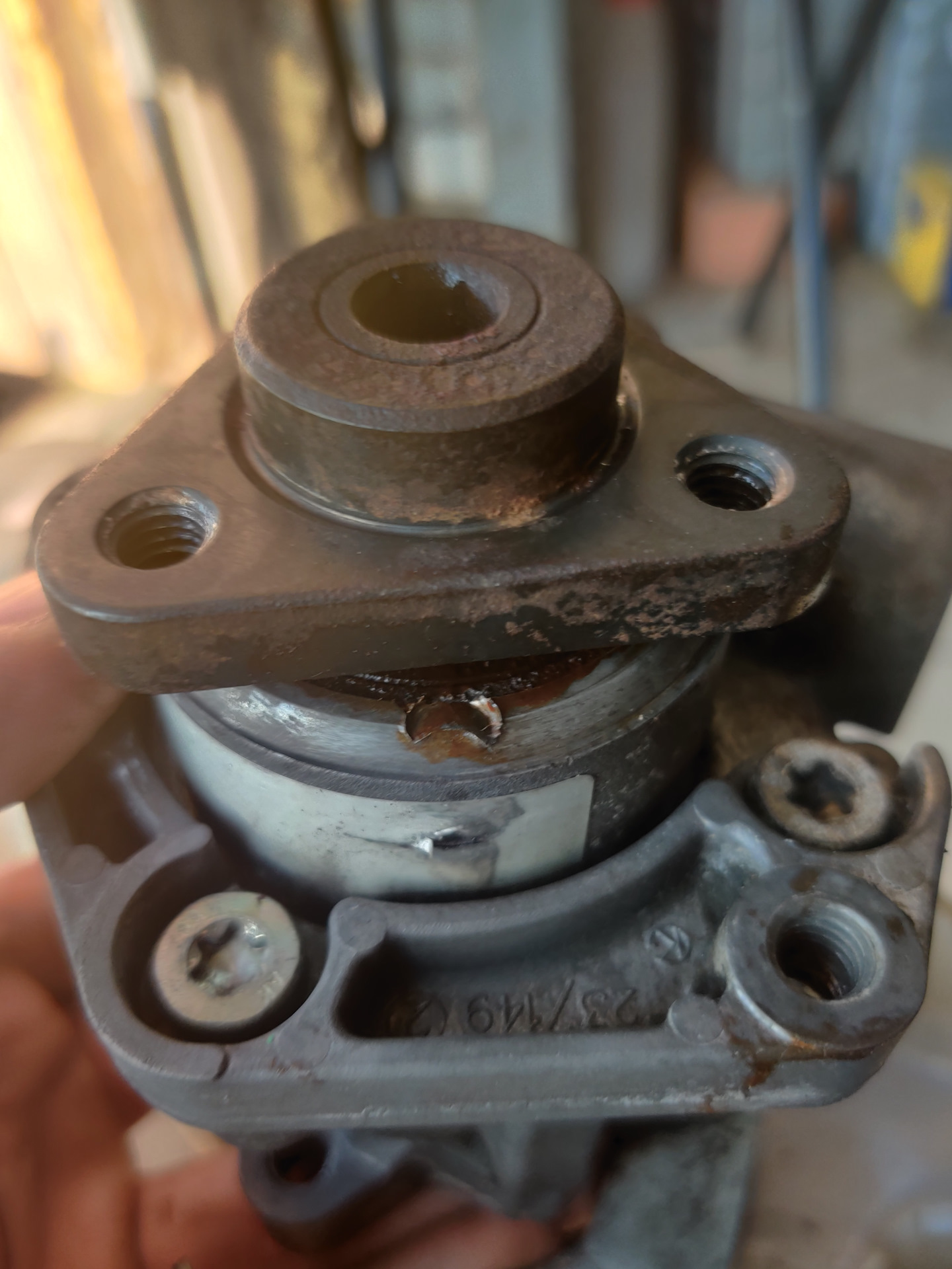 Люфт шкива гур — BMW 5 series Touring (E39), 2,5 л, 1999 года | своими ...