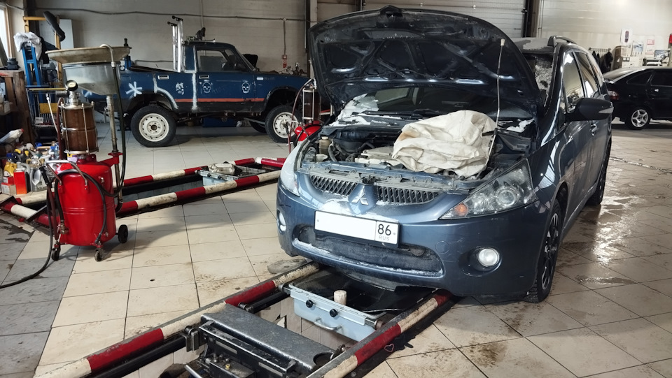 Фото в бортжурнале Mitsubishi Grandis