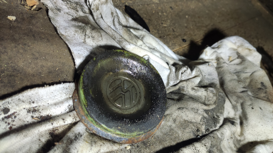 Провалилась педаль сцепления в пол:( — Volkswagen Golf Mk3, 1,6 л, 1996 ...