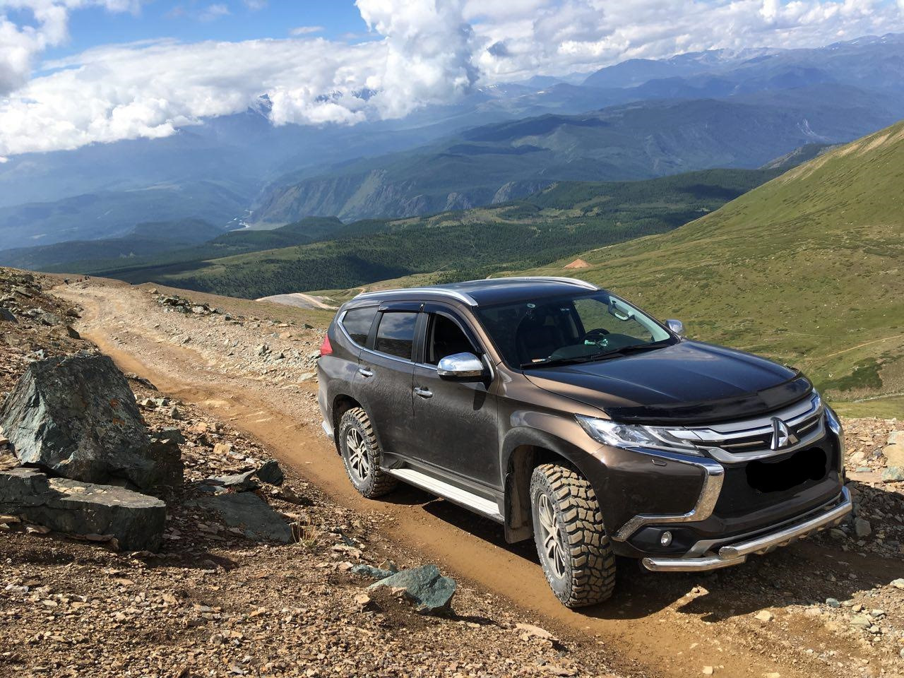 Pajero sport 3. Mitsubishi Pajero Sport 3. Pajero Sport 2018. Mitsubishi Pajero Sport 2018. Мицубиси Паджеро спорт 2022.