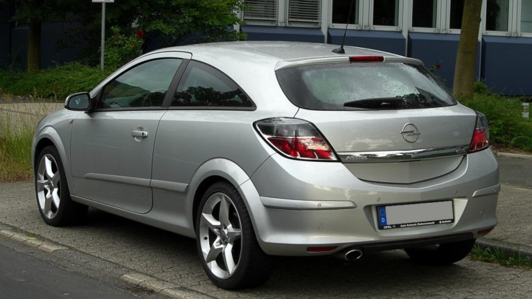 Opel Astra H GTC 1.8 бензиновый 2007 | на DRIVE2