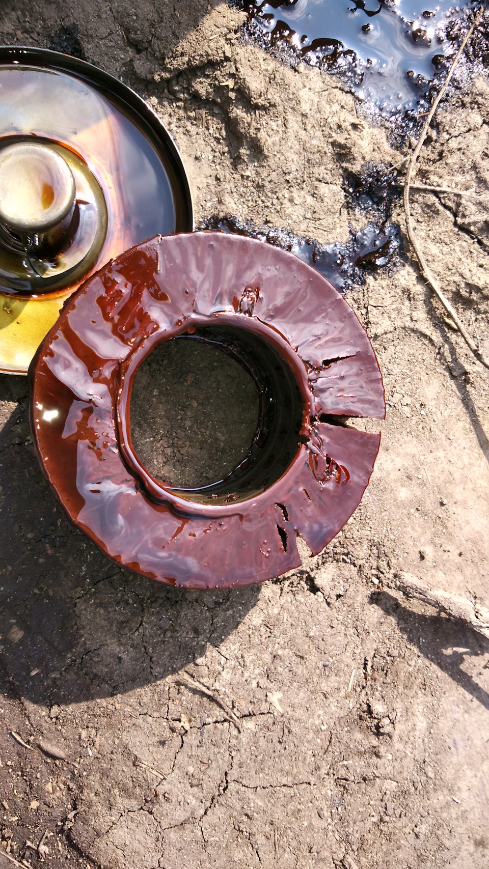 Клей герметик весь разложился. — Lada Гранта Лифтбек (1G)