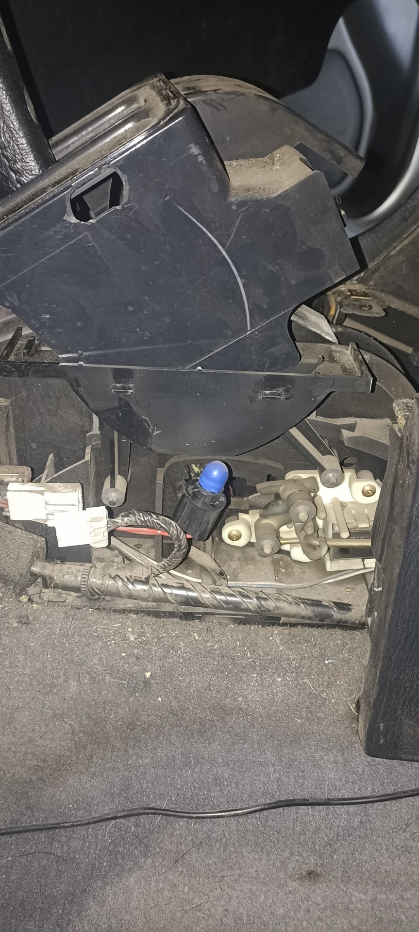 Подсветка селектора АКПП. — Nissan Cefiro Wagon, 2,5 л, 1998 года ...