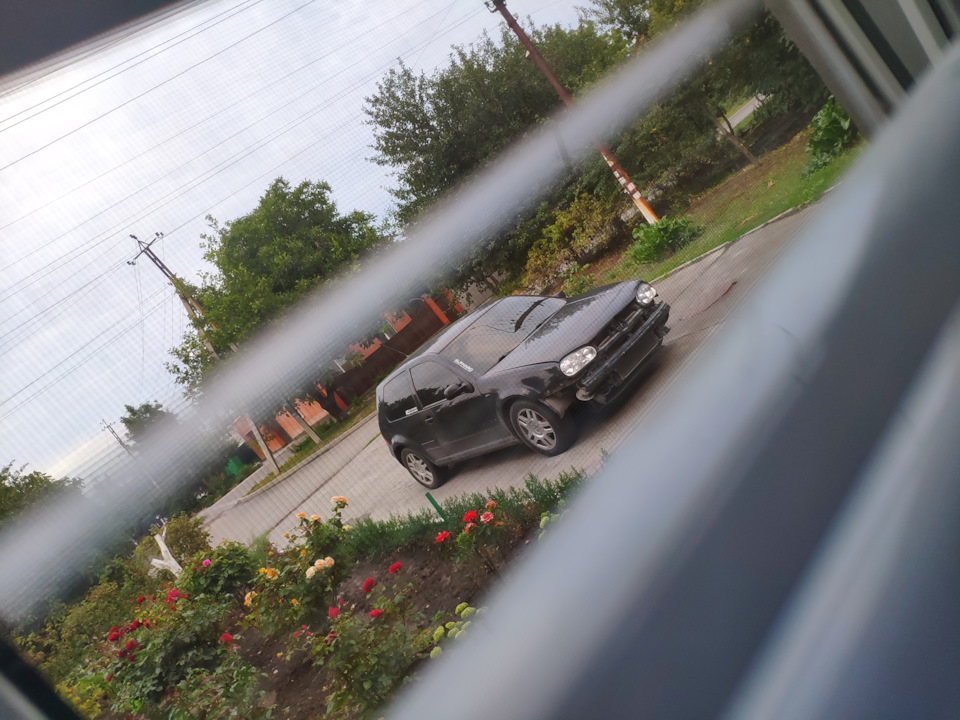 . — Volkswagen Golf Mk4