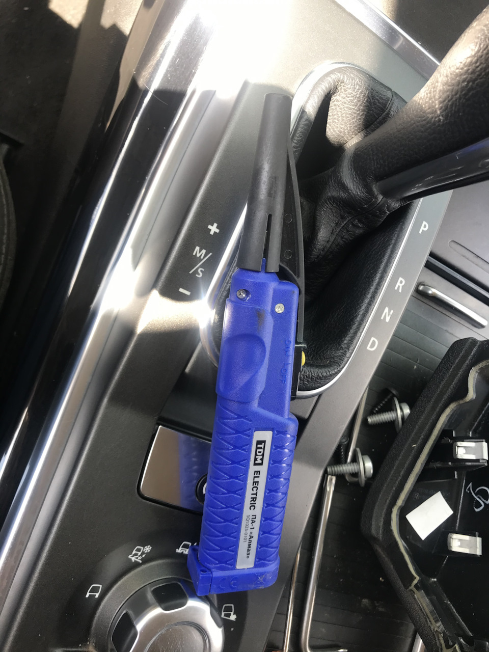 Пропайка приборной панели, очередная — Land Rover Range Rover Sport (1G ...