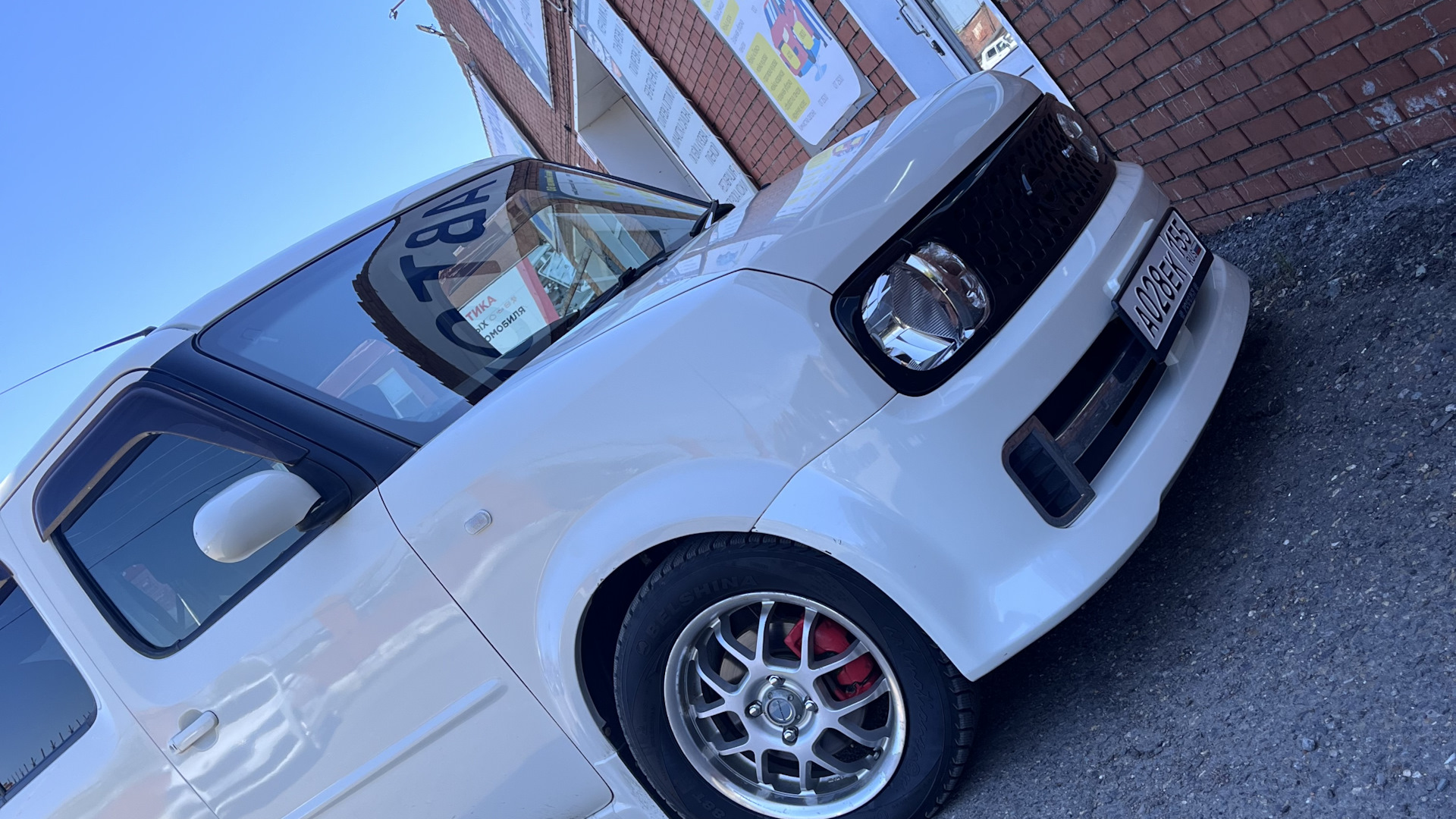 Nissan Cube 4