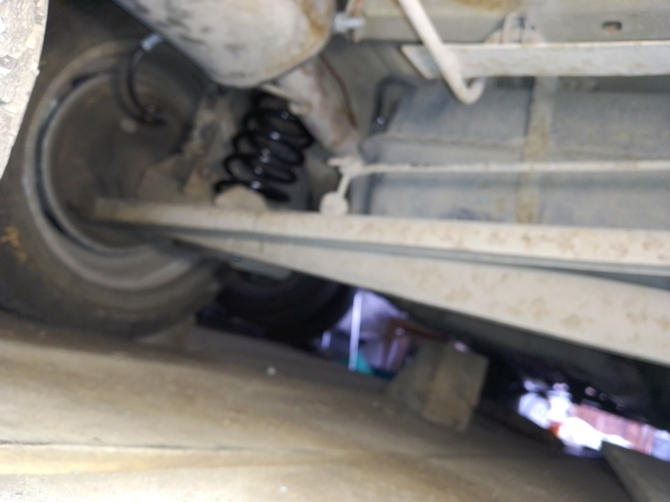 Новая дверь на москвич 2141