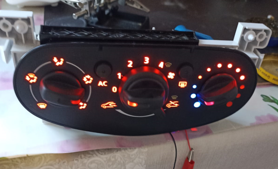 пересвет блока печки — Renault Logan (1G), 1,6 л, 2011 года | тюнинг ...