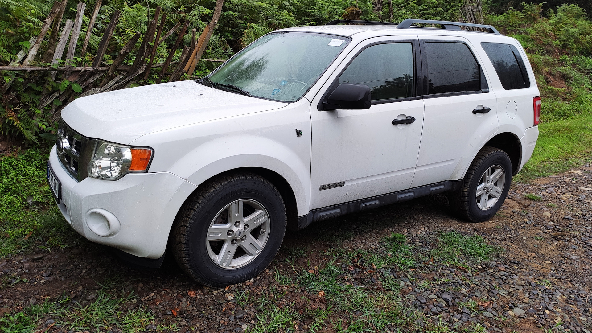 Ford Escape (2G) 2.3 гибридный 2008 | 4x4 Hybrid на DRIVE2