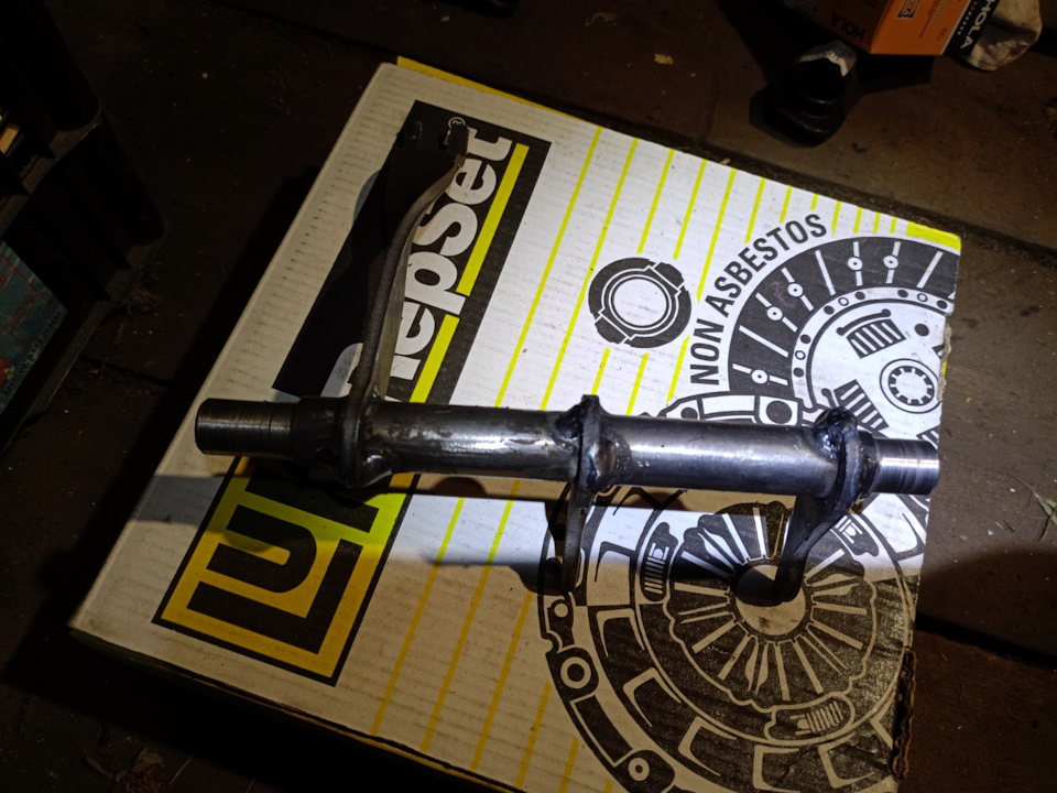 самый простой способ устранения скрипа педали сцепления или поломка ...