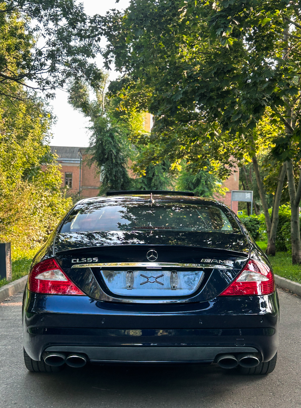 Фото в бортжурнале Mercedes-Benz CLS 55 AMG (C219). Запчасти на фото: CL555