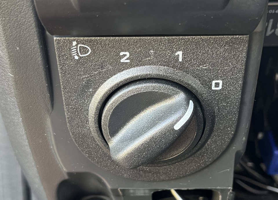 «Модификация» свелась к удалению «лишних» позиций — Lada Granta (2G) FL