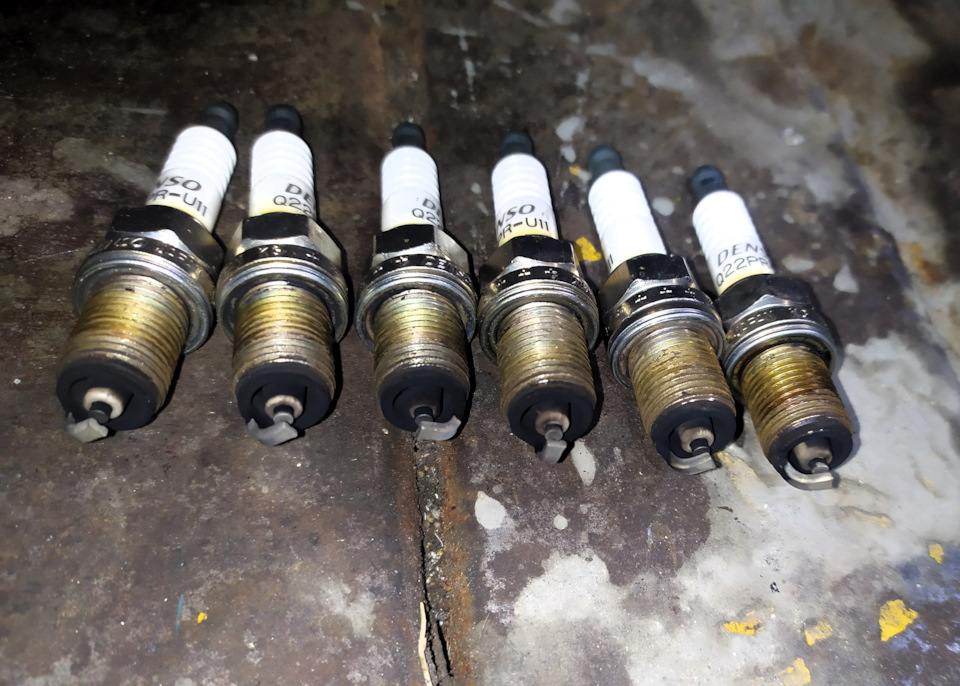 Никелевые семерки — Toyota Chaser (100)