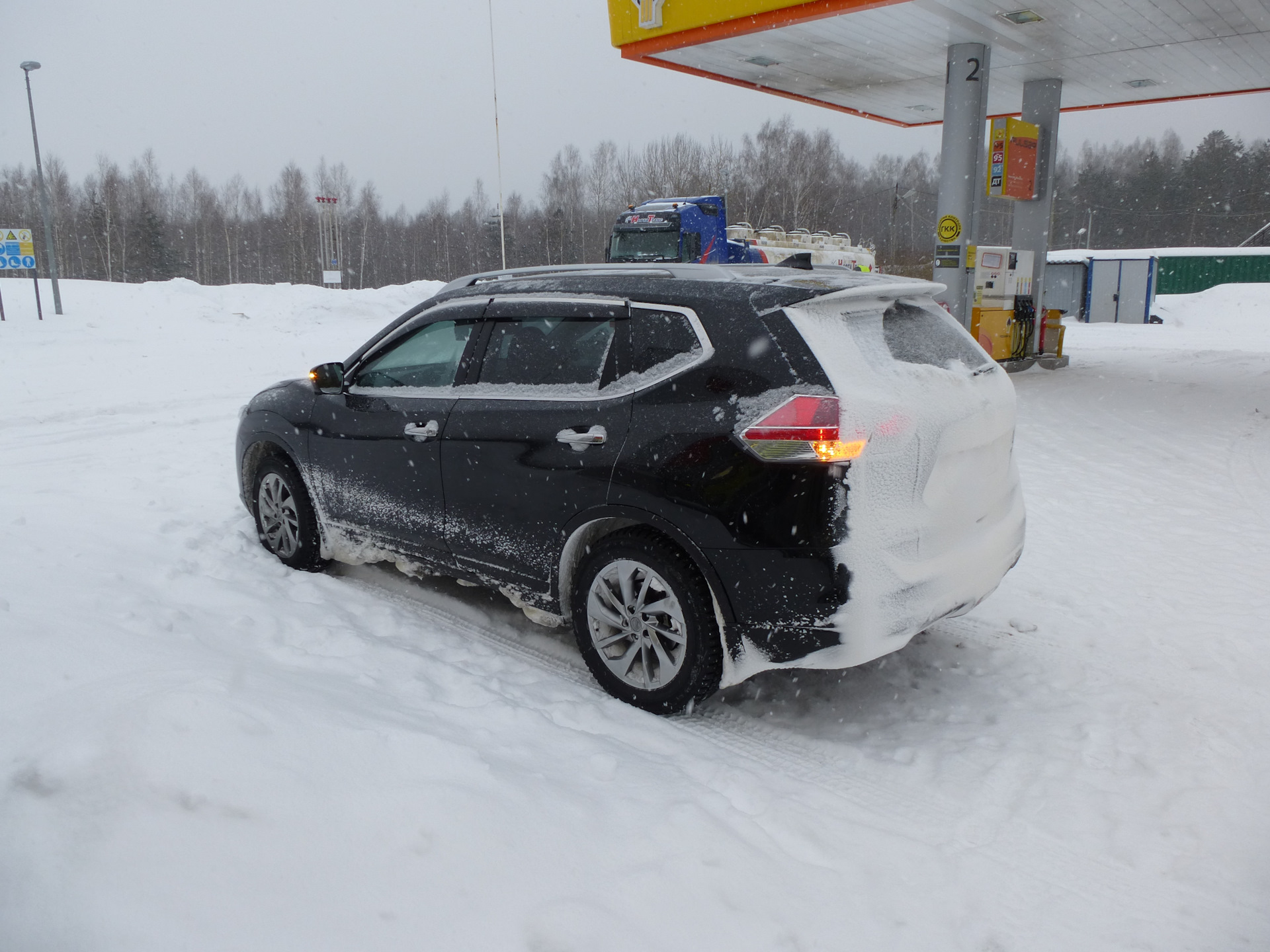 Москва — Гомель — Киев (13.02.2021, Ч. 1) — Nissan X-Trail III (t32), 2,5  л, 2017 года | путешествие | DRIVE2